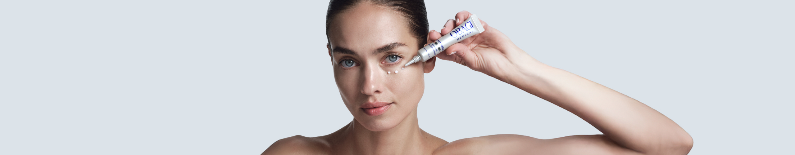 Model holding Obagi Elastiderm